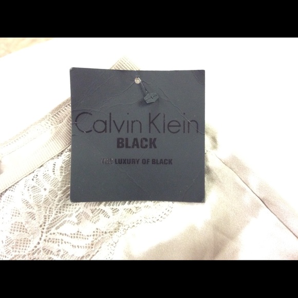 Calvin Klein Black. Sleep NWT Size Medium - Picture 3 of 8